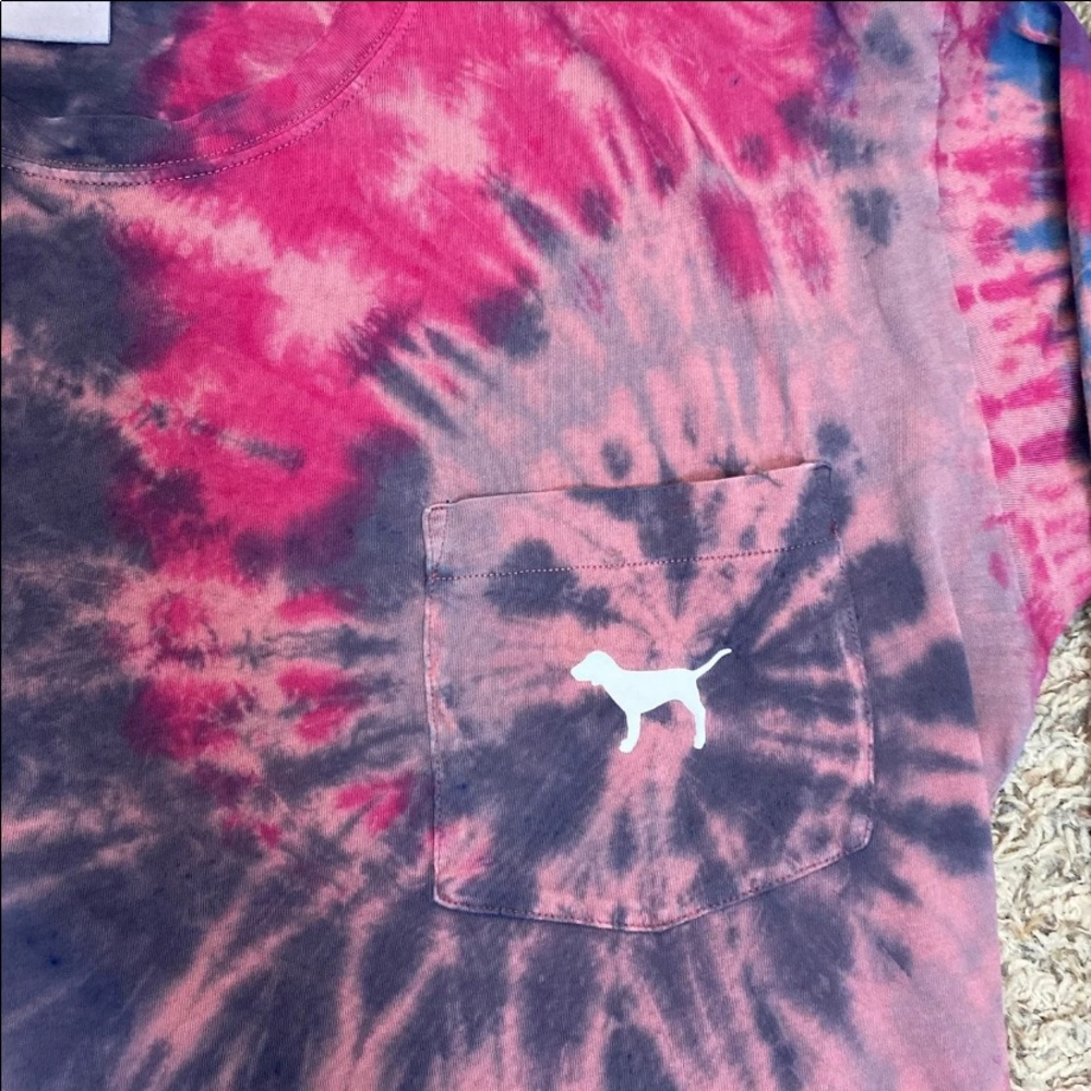 VS PINK Custom Tie Dye L/S Campus Tee - Picture 8 of 9
